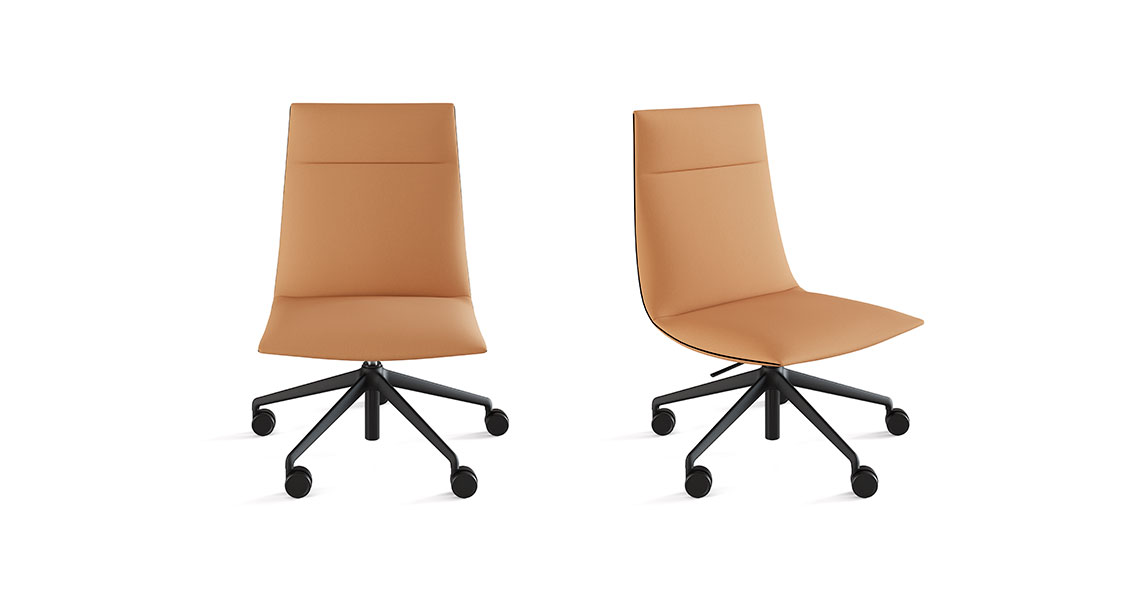 Noha Executive chair, five casters